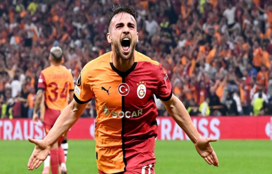 Yunus Akgün: "Qalatasaray"ın Parlayan Ulduzu