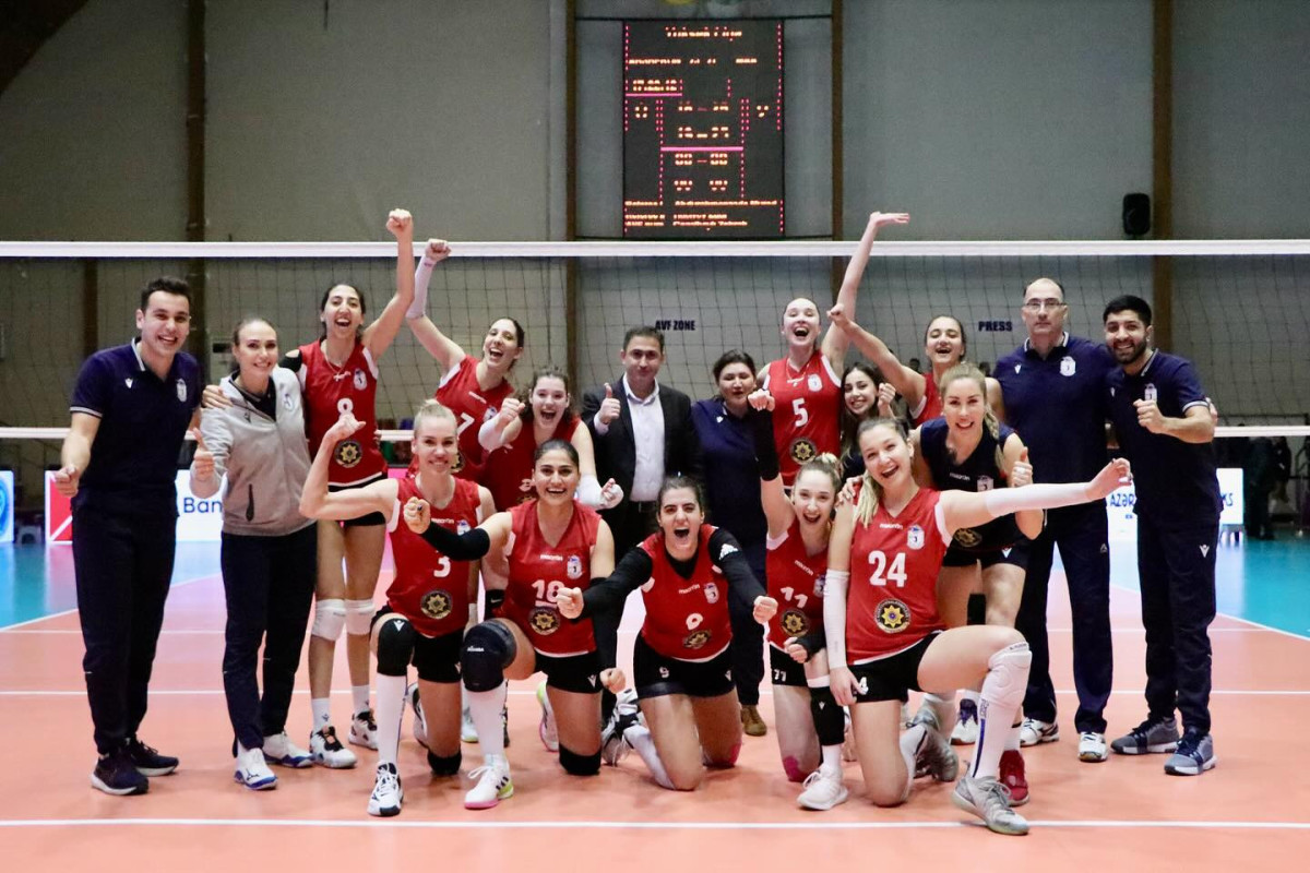 Voleybol çempionatında mövsümün ilk oyunları keçirildi 