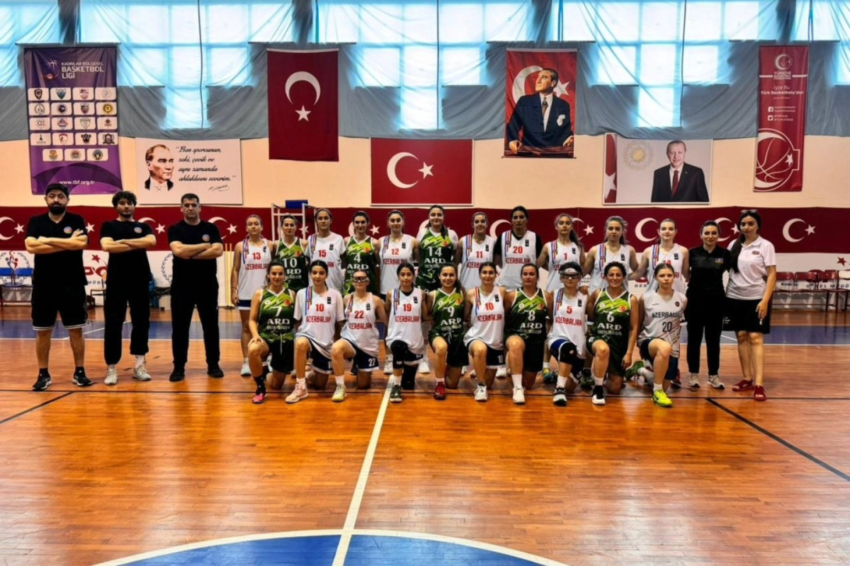 Gənc basketbolçuların hazırlığı davam edir