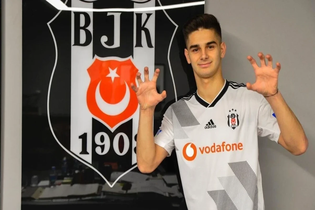 "Beşiktaş"dan "Neftçiyə"