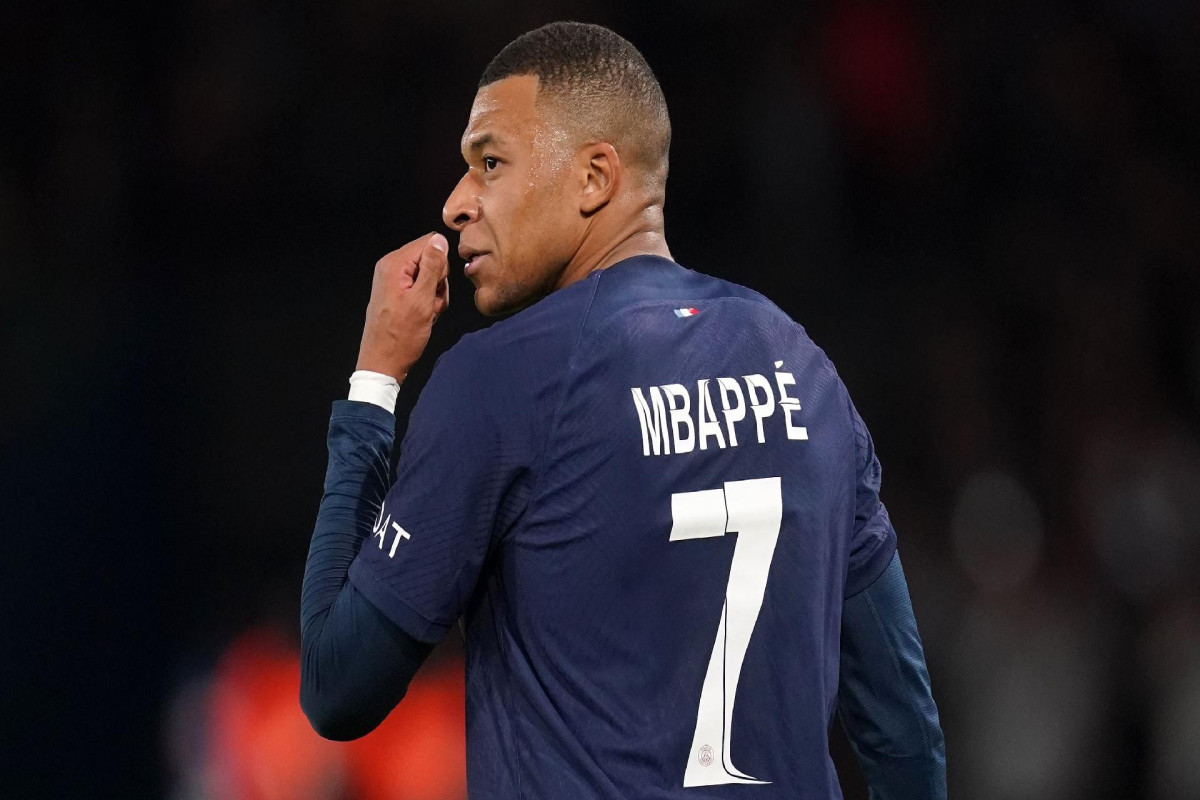 Mbappe ən yaxşı seçildi 