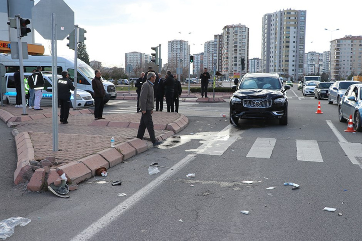 Superliqa komandasının prezidenti qəza törətdi - Ölən var 