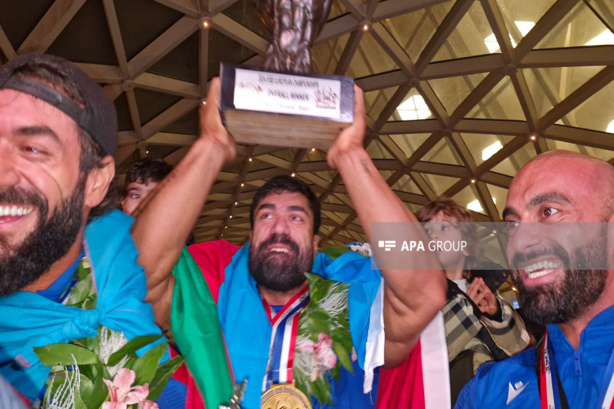 Avropa çempionu Pərviz Qasımov Vətənə qayıtdı - FOTO   - VİDEO 