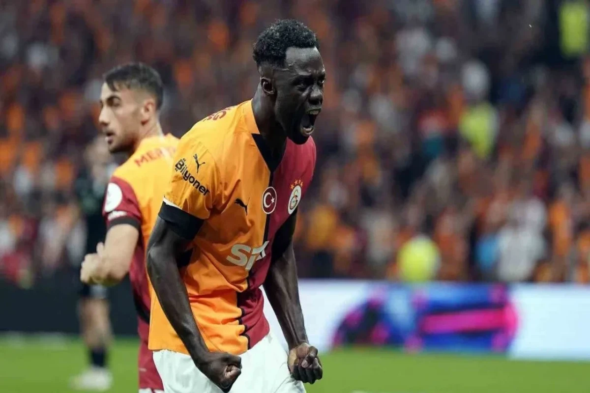 Davinson Sançez: "Qalatasaray"ın Canlı Səddi