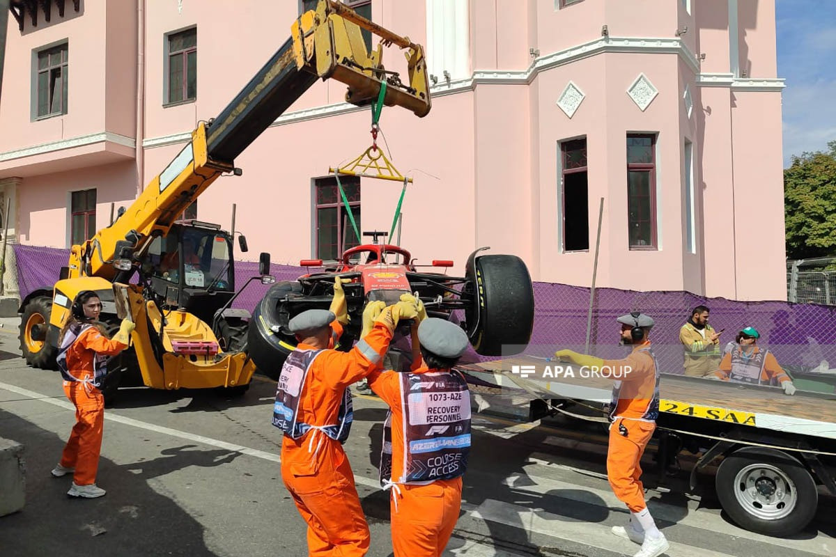 "Formula 1"-də ardıcıl qəzalar baş verib - FOTO 