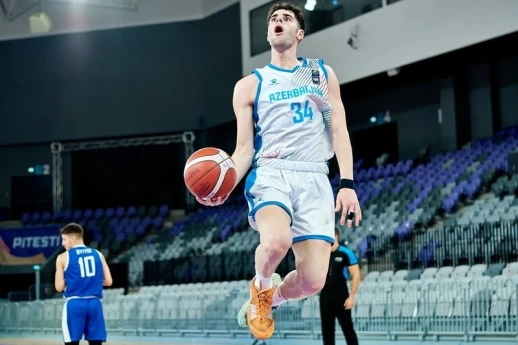U-18 millimiz B divizionunda yerini qoruyub