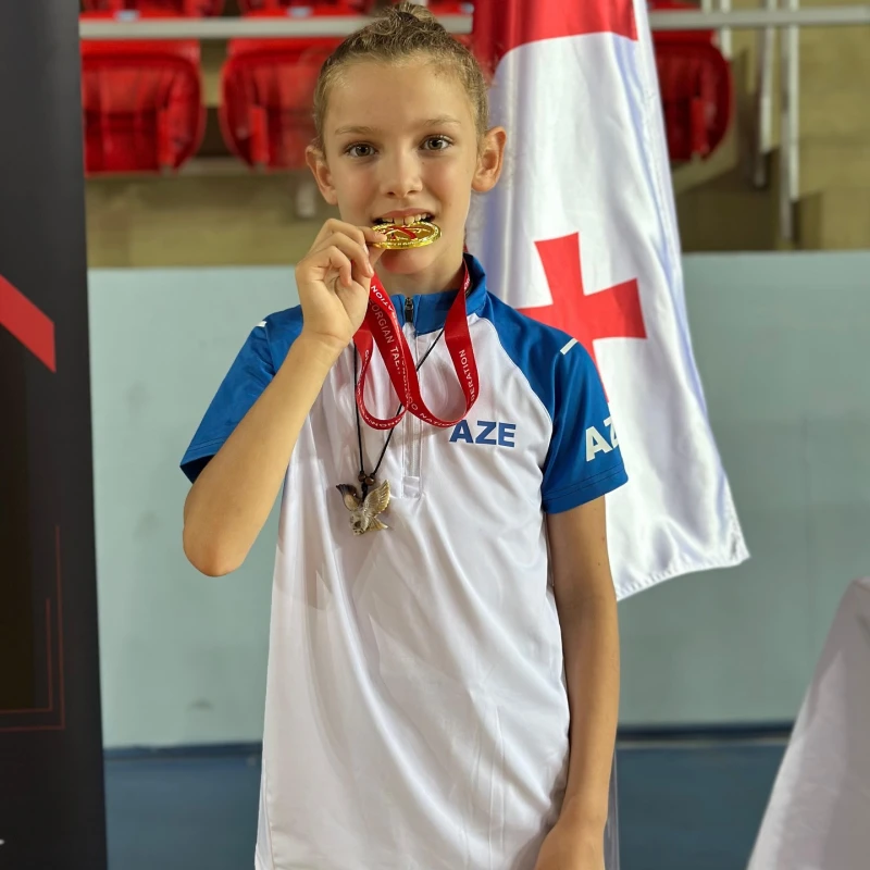Taekvondoçularımız beynəlxalq turniri 3 medalla başa vurublar - FOTO 