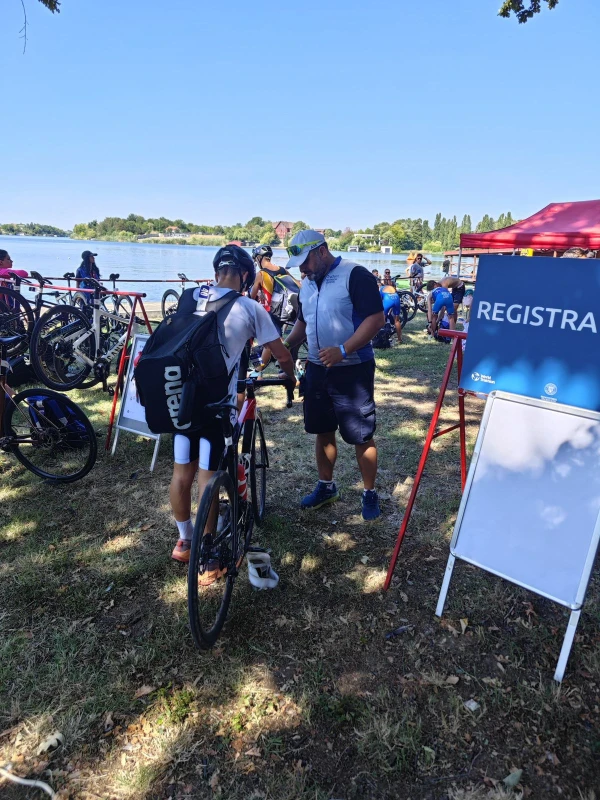 Beynəlxalq triatlon yarışında ilk azərbaycanlı hakim - FOTO 