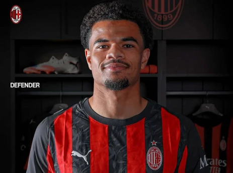 İsveçrəli müdafiəçi "Milan"da - RƏSMİ 