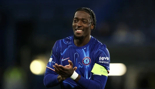 “Çelsi”nin futbolçusu “Lion”un hədəfində