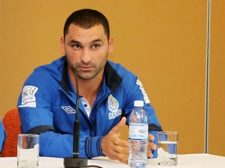 "Qurban Qurbanovdan nə istəyirlər? Pusquda gözləyirlər..."