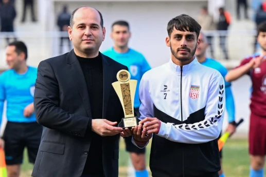 "Şəmkir"in futbolçusu mükafatlandırılıb