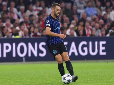 Stefan de Vrey “İnter”dən ayrıla bilər – danışıqlar dayandırıldı 