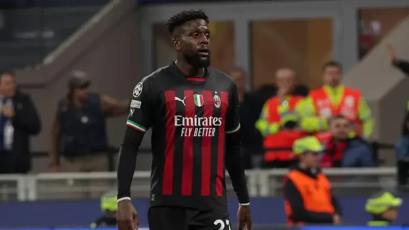 Belçika millisinin üzvü “Milan”dan ayrılıb