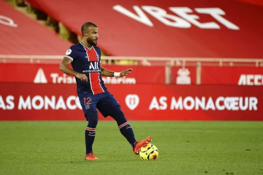 Brazilya millisinin və "Barselona"nın sabiq üzvü karyerasını bitirib