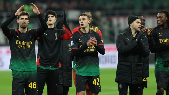 A Seriyası: “Milan” qalib gəldi, liderliyə yüksəldi