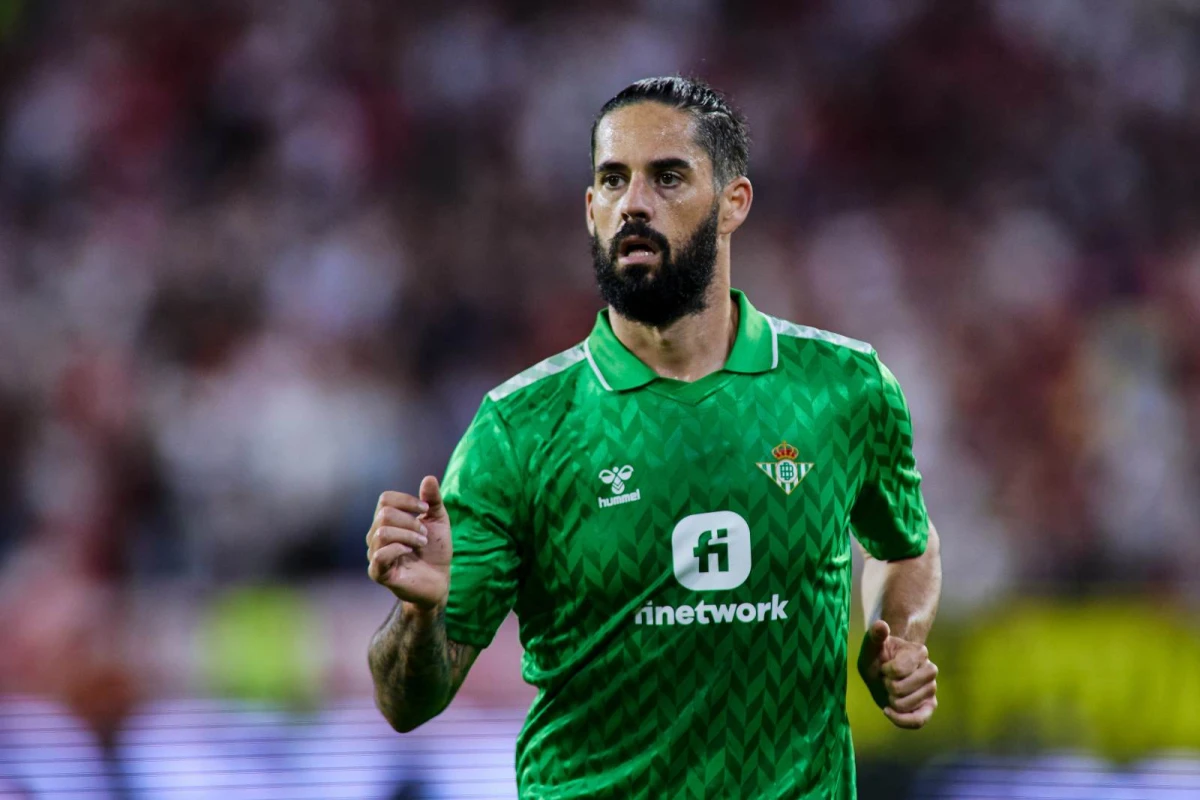 Tanınmış futbolçu zədəələnib: 1 ay meydandan kənarda qalacaq