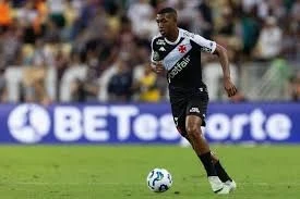 "İnter" və "Arsenal" eyni futbolçunu istəyir