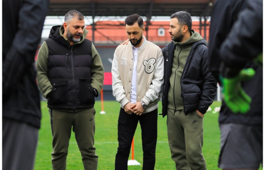 "Sabah" futbolçusu Elvin Camalovla yollarını ayırıb