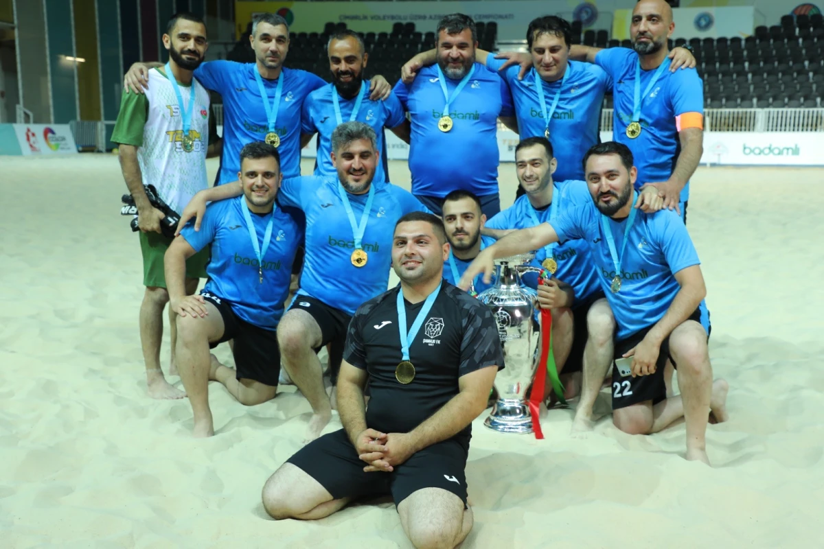 Jurnalistlərdən ibarət komanda "Star Cup Azerbaijan - Ulduzlar Liqası"nın qalibi olub - FOTO 