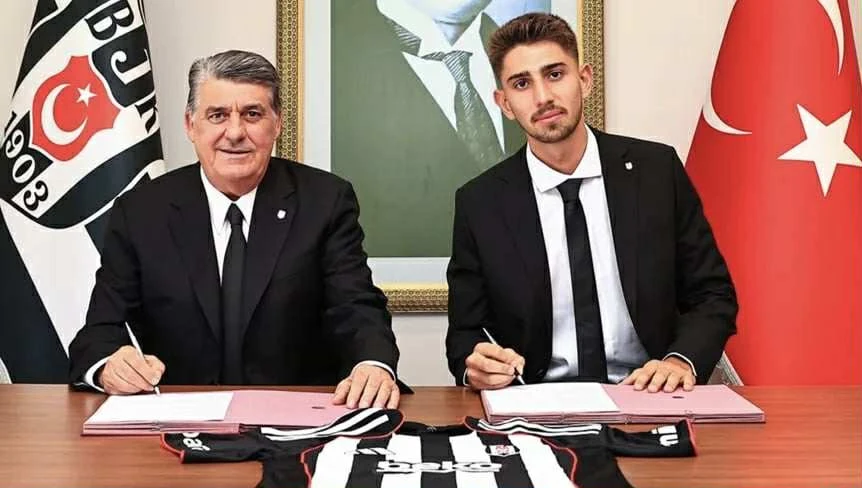 "Beşiktaş"da yeni müqavilə - RƏSMİ 