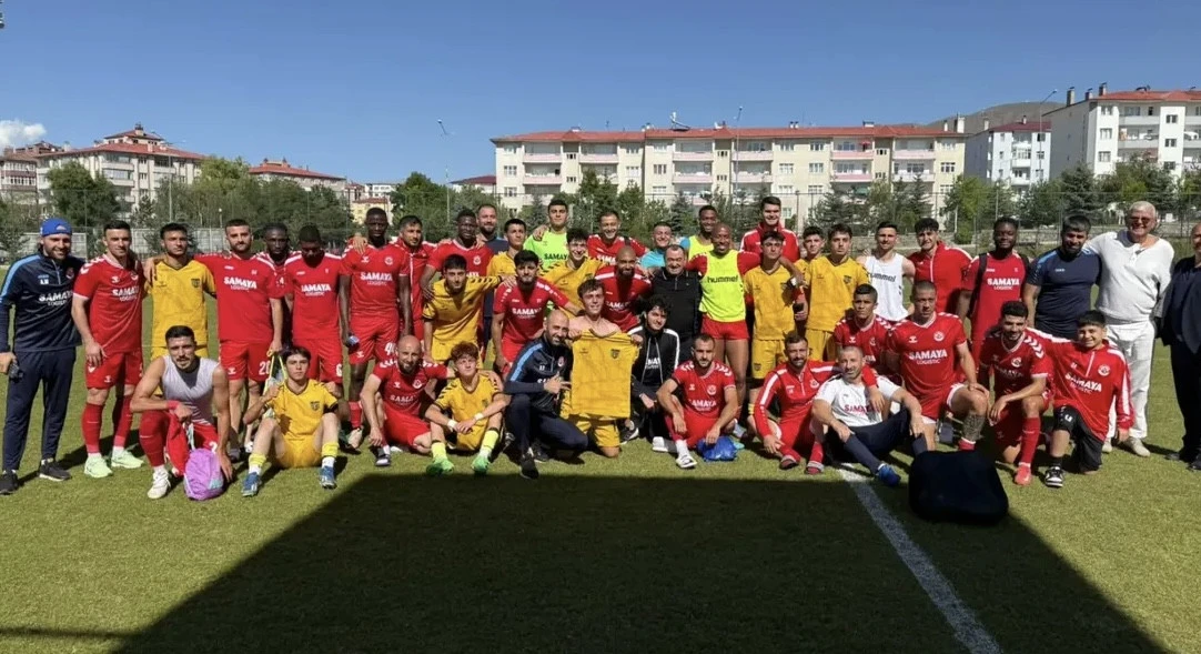 “Araz-Naxçıvan” Türkiyə klubunu darmadağın etdi - 14:0 