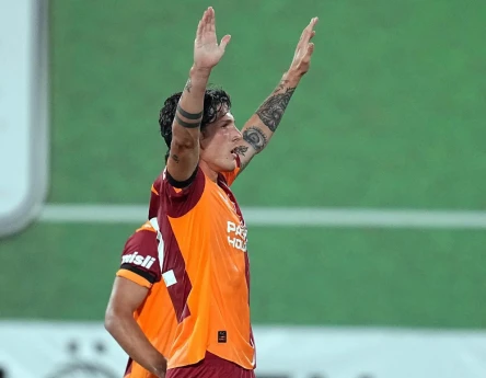 "Qalatasaray" qol oldu yağdı: Yoxlama matçında 7 qol
