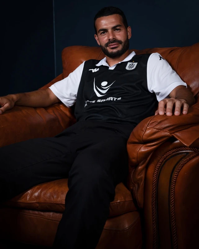 “Neftçi” yeni ev formasını təqdim edib - FOTO 