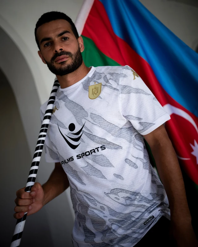 "Neftçi" Qarabağ zəfərinə həsr edilmiş səfər formasını təqdim edib - FOTO 