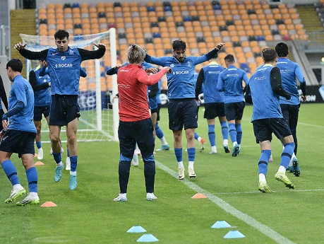 Latviyada heyətlər BƏLLİ OLDU 