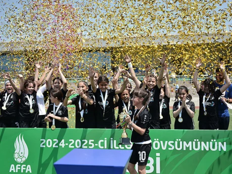 AFFA U-13 Qızlar Liqasının qalibləri mükafatlandırılıblar