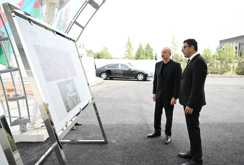 İlham Əliyev Yevlax Olimpiya İdman Kompleksində görülmüş işlərlə tanış olub - YENİLƏNİB 