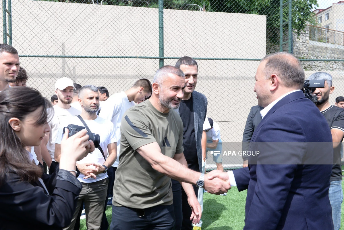 “Qarabağ” Şuşa sakinləri ilə görüşdü - FOTO 
