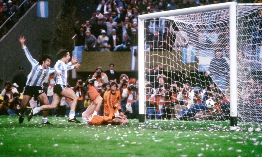Tarixdə bu gün: Argentina ilk dünya çempionluğunu qazanıb