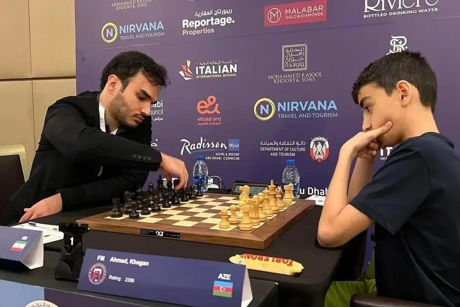 Xaqan Əhməd qələbə ilə başladı