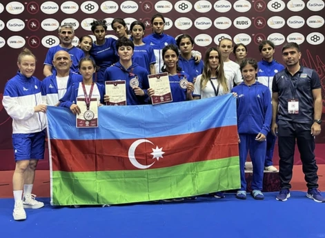 Qadın güləşçilərimizdən Avropa çempionatında 3 medal