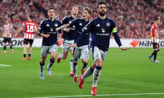 AL: “Yunayted” səfərdə, “Tottenhem” evdə qələbə qazandı - YENİLƏNİB 