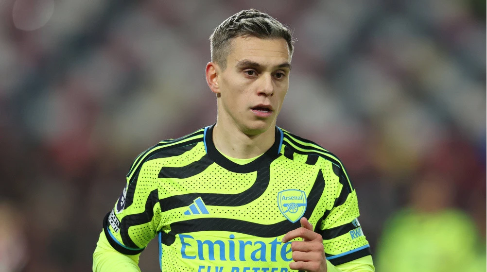“Arsenal” belçikalı futbolçu ilə müqavilə yeniləyəcək