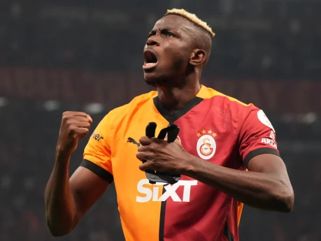 Ərəblərdən Osimhenə 45 milyonluq təklif 
