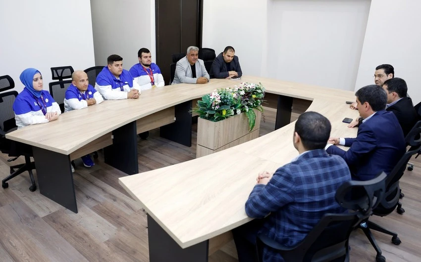 Dünya Kubokunda medal qazanmış parapauerliftinqçilərlə görüş keçirilib