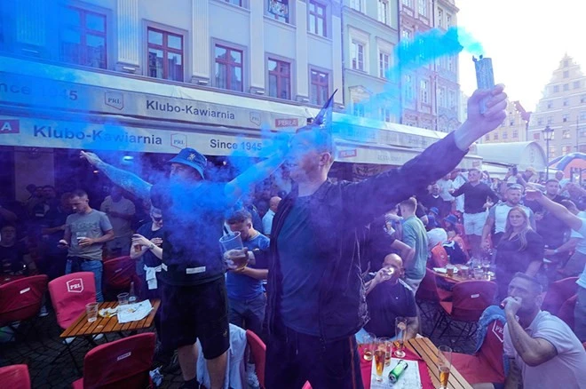 Konfrans Liqasının finalı öncəsi azarkeşlər arasında dava - FOTO 