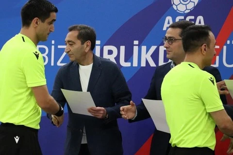 Azərbaycan çempionatında mükafatlandırma mərasimi keçirilib - FOTO 