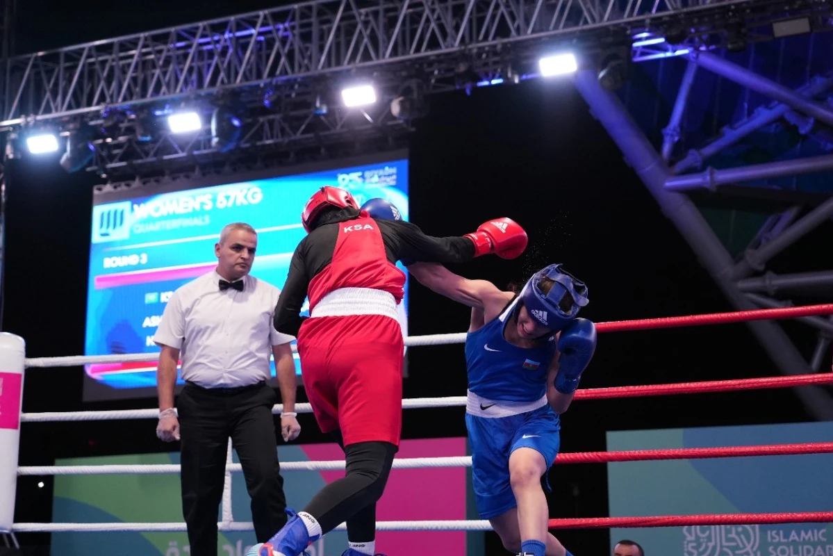 Boksçumuz İslamiadaya qələbə ilə başlayıb - FOTO 