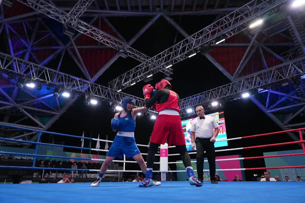 Boksçumuz İslamiadaya qələbə ilə başlayıb - FOTO 