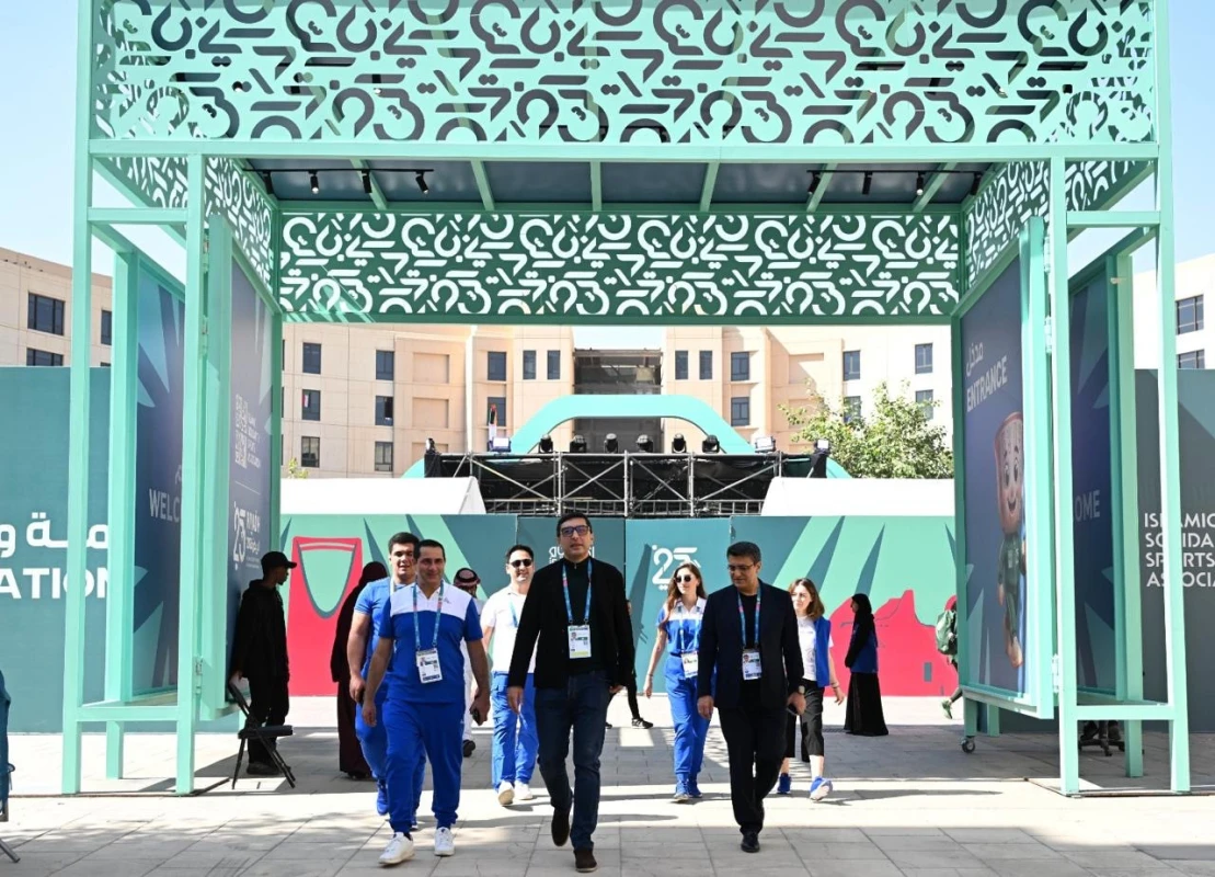 Fərid Qayıbov Ər-Riyadda Azərbaycan idmançıları ilə görüşüb - FOTO 