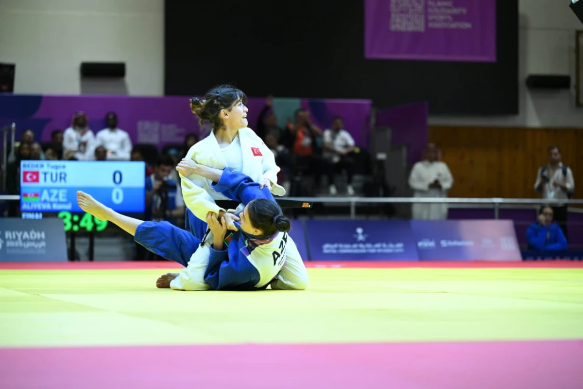 Cüdoçumuz İslam Həmrəyliyi Oyunlarında ikinci olub