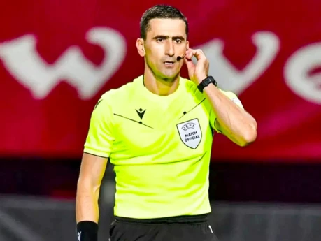 Azərbaycan - İslandiya oyununun hakimləri müəyyənləşib