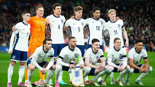 İngiltərə millisinin heyətində iki dəyişiklik