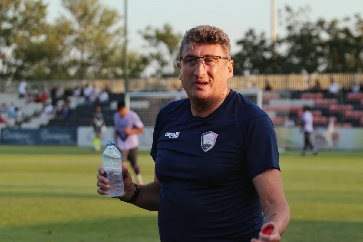 Kaxaber Sxadadze: "Hər oyunda öz qapımıza penaltiyə səbəb oluruq"