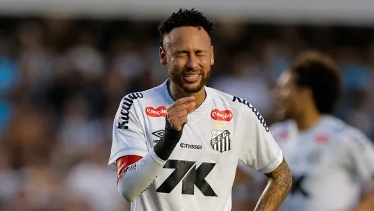 Neymar yenə zədələndi